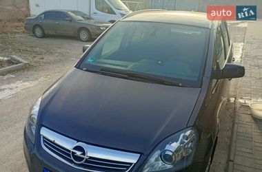 Opel Zafira  2013