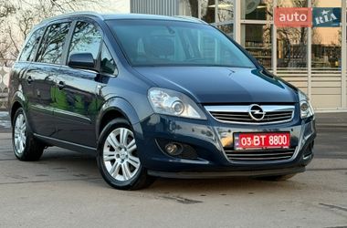 Opel Zafira  2011