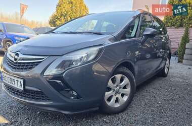 Opel Zafira  2015