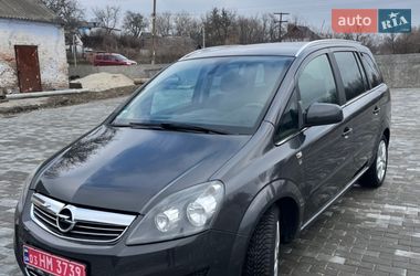Opel Zafira  2010