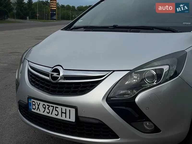 Opel Zafira 2014