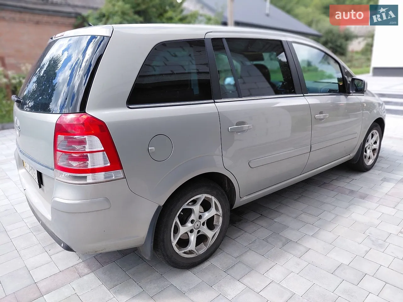 2010 Opel Zafira - мініатюра 3