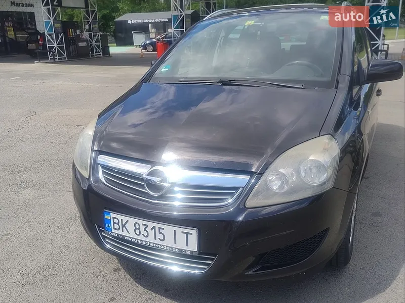 Opel Zafira 2010