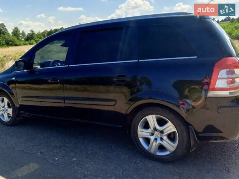 Opel Zafira 2013