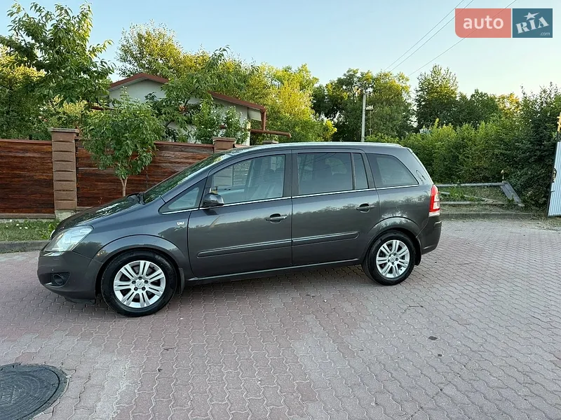 Opel Zafira