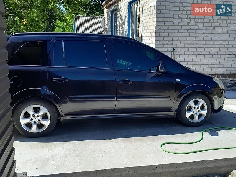 Opel Zafira