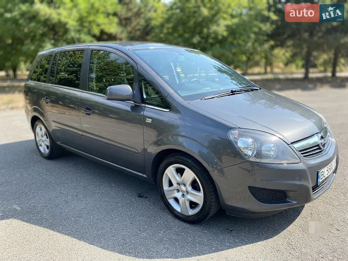 2011 Opel Zafira - фото 1