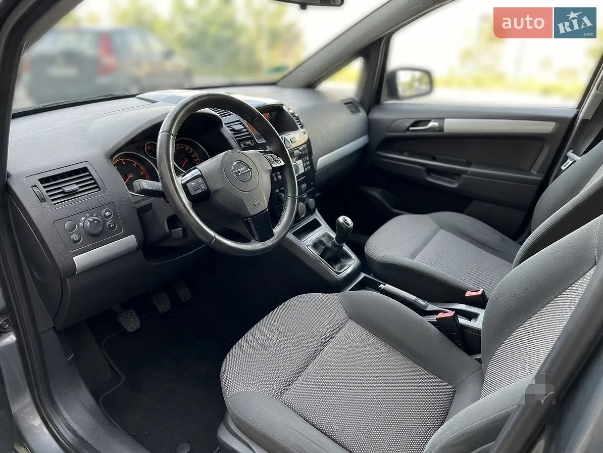 2011 Opel Zafira - мініатюра 2
