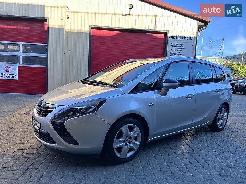 Opel Zafira 2014