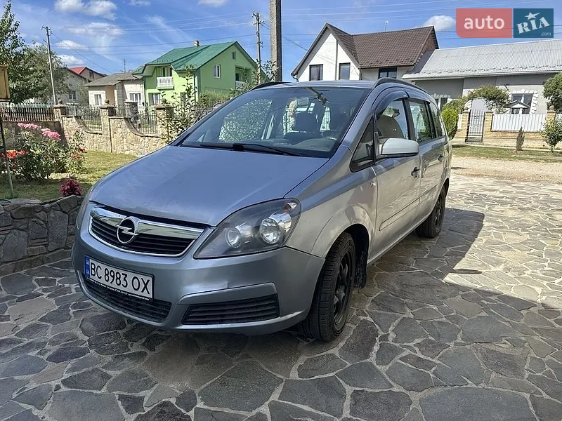 Opel Zafira 2005