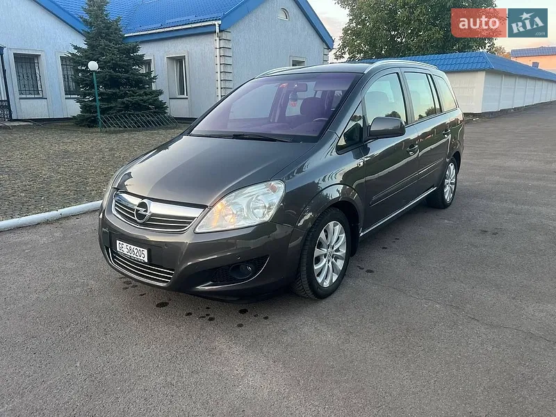 Opel Zafira 2010