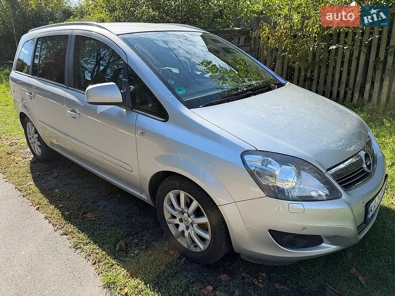 Opel Zafira