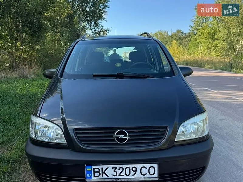 Opel Zafira 2001