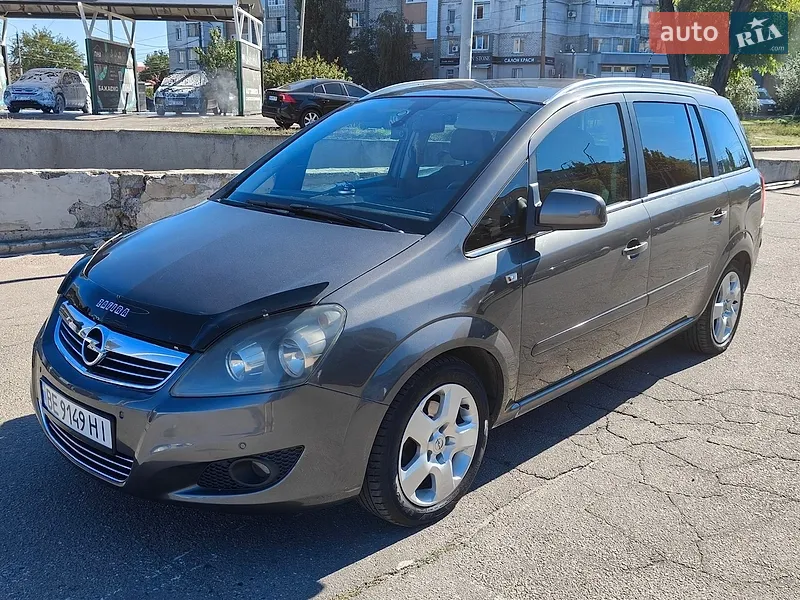 Opel Zafira 2010