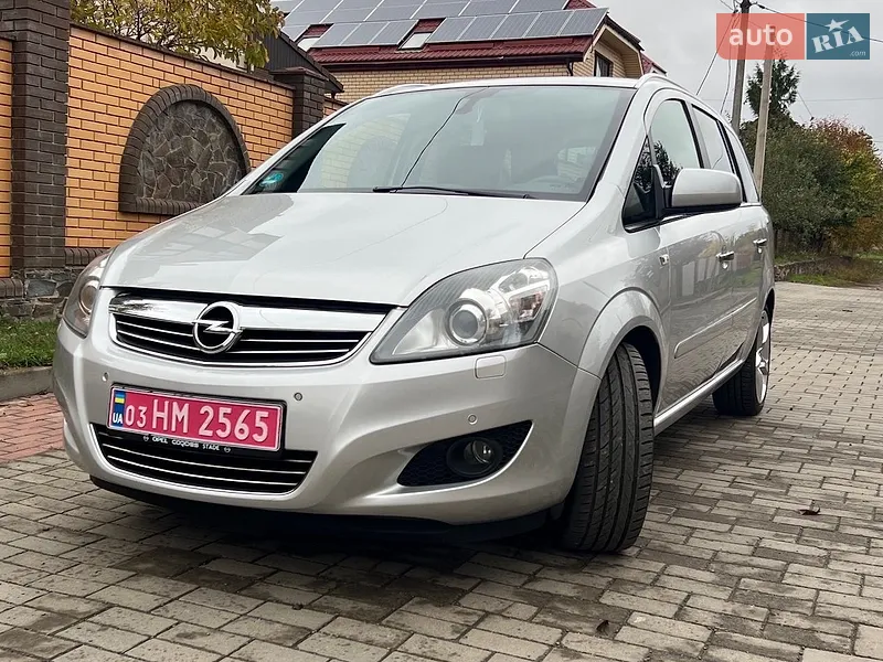 Opel Zafira