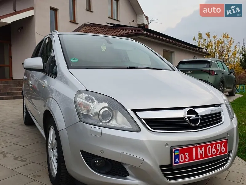 Opel Zafira