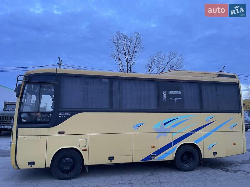 Пригородный автобус Otokar Sultan 2004 в Полтаве