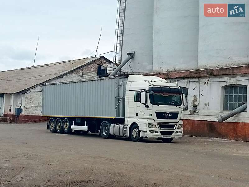 Самоскид напівпричіп Panav NV