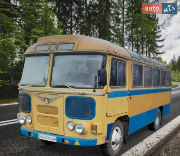 ПАЗ 672м 1988