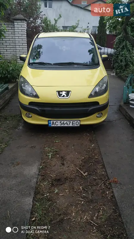Peugeot 1007 2005