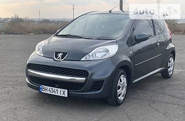 Peugeot 107  2011