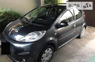 Peugeot 107  2013