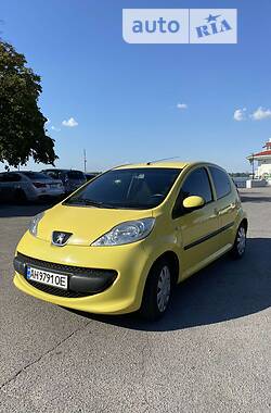 Peugeot 107  2007