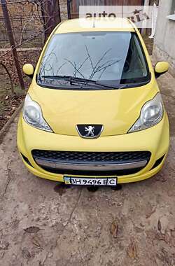 Peugeot 107  2012