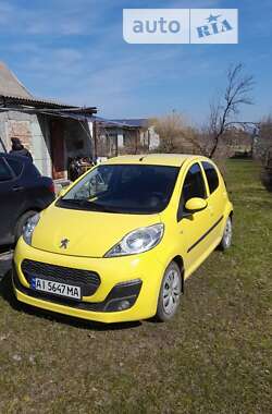 Peugeot 107  2012