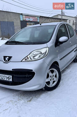 Peugeot 107  2008