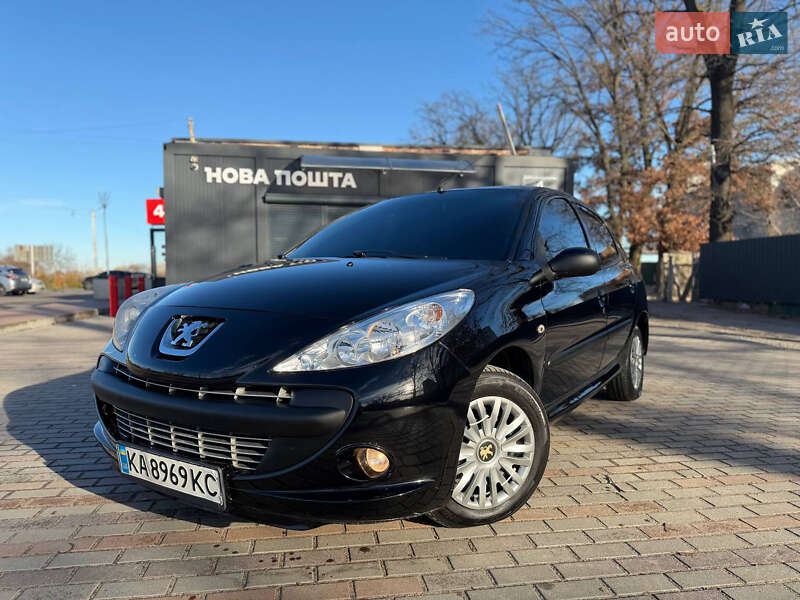 Універсал Peugeot 206+