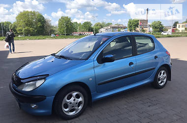 Peugeot 206  2003