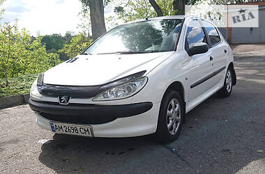 Peugeot 206  2008