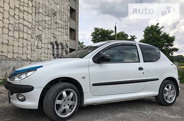 Peugeot 206  2003