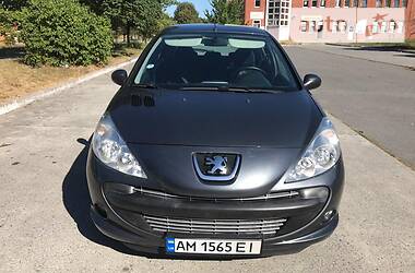 Peugeot 206  2012