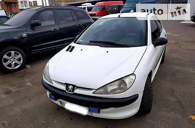 Peugeot 206  2003