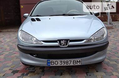 Peugeot 206  2004