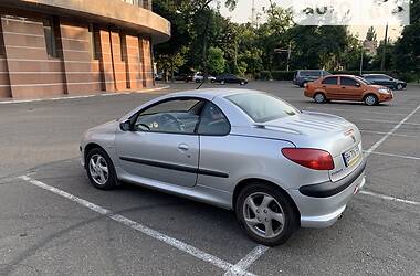 Peugeot 206  2002