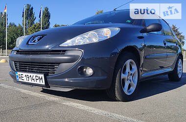 Peugeot 206  Plus 2011