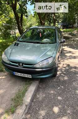 Peugeot 206  1998