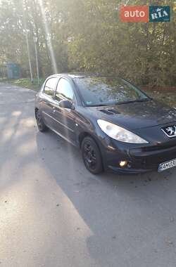 Peugeot 206  2011