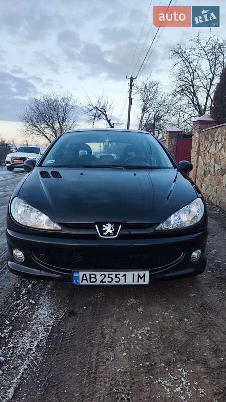 Peugeot 206 2006 года в Виннице