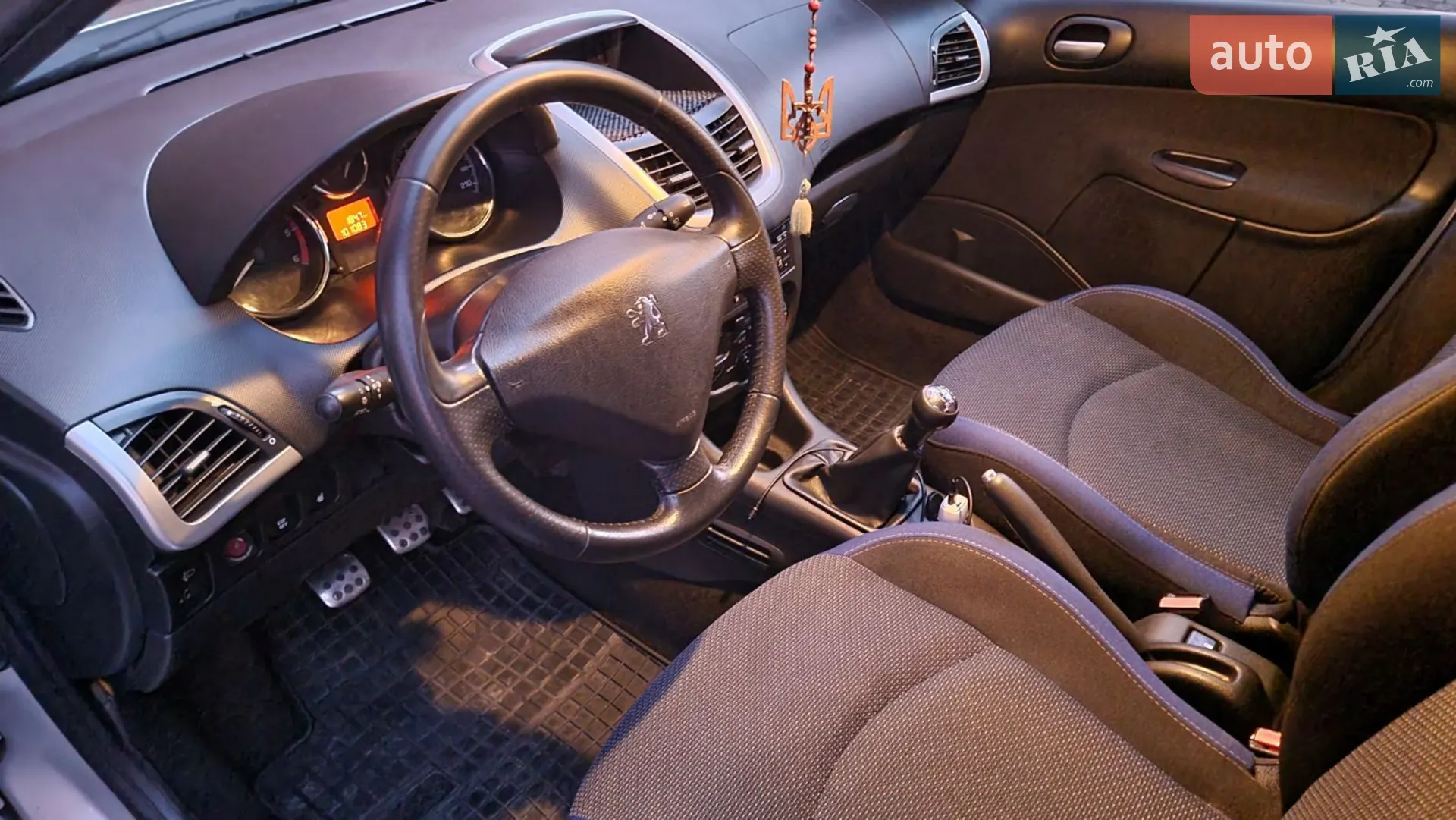 Peugeot 206 2012 VIN VF32M8HR0CY036418 фото оголошення 7 з 10