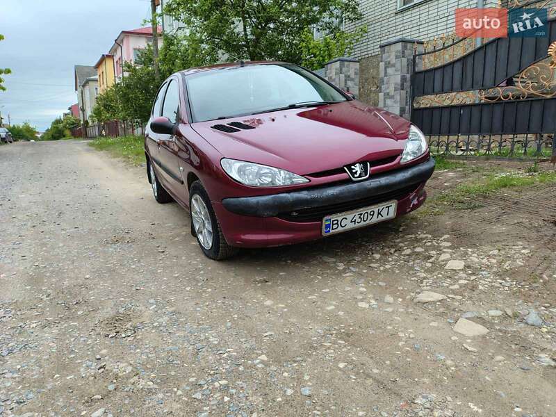 Peugeot 206