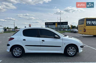Peugeot 206  2008