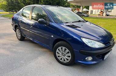Peugeot 206  2007