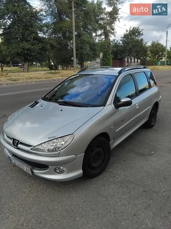 Peugeot 206 2003
