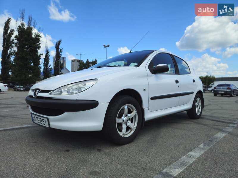 Peugeot 206