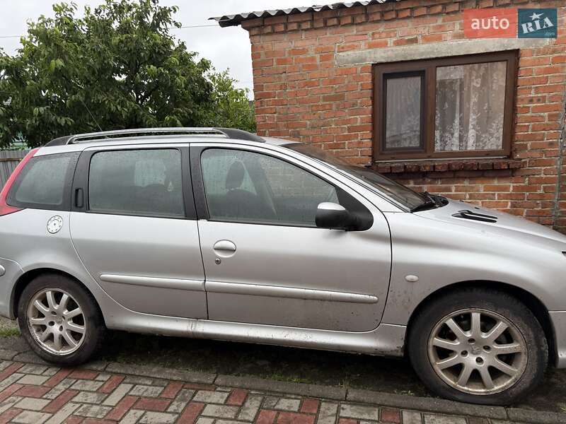 Універсал Peugeot 206
