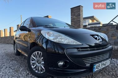Peugeot 206  2011